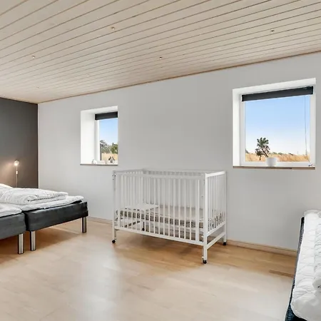 Folkar - 3km To The Fjord By Interhome Feriehus